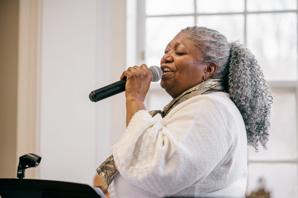 Angela Walker sings, photo by InLife Photography