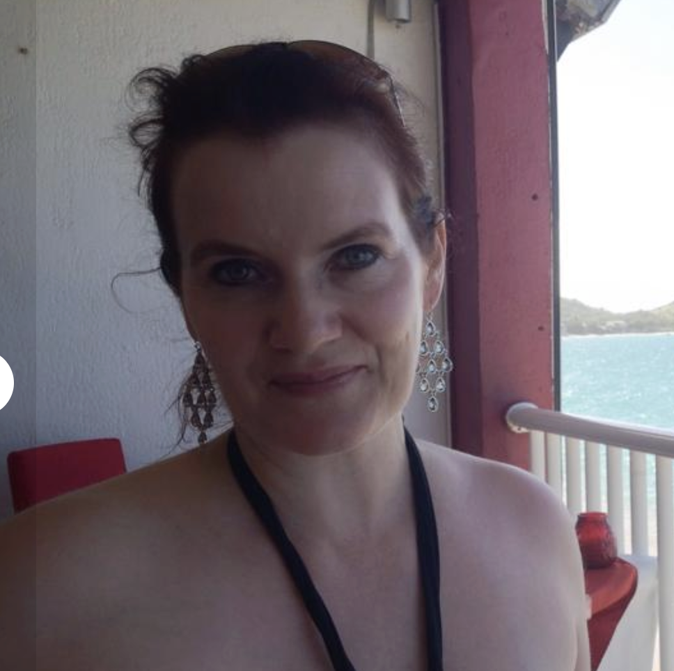 Artist Catherine Tully